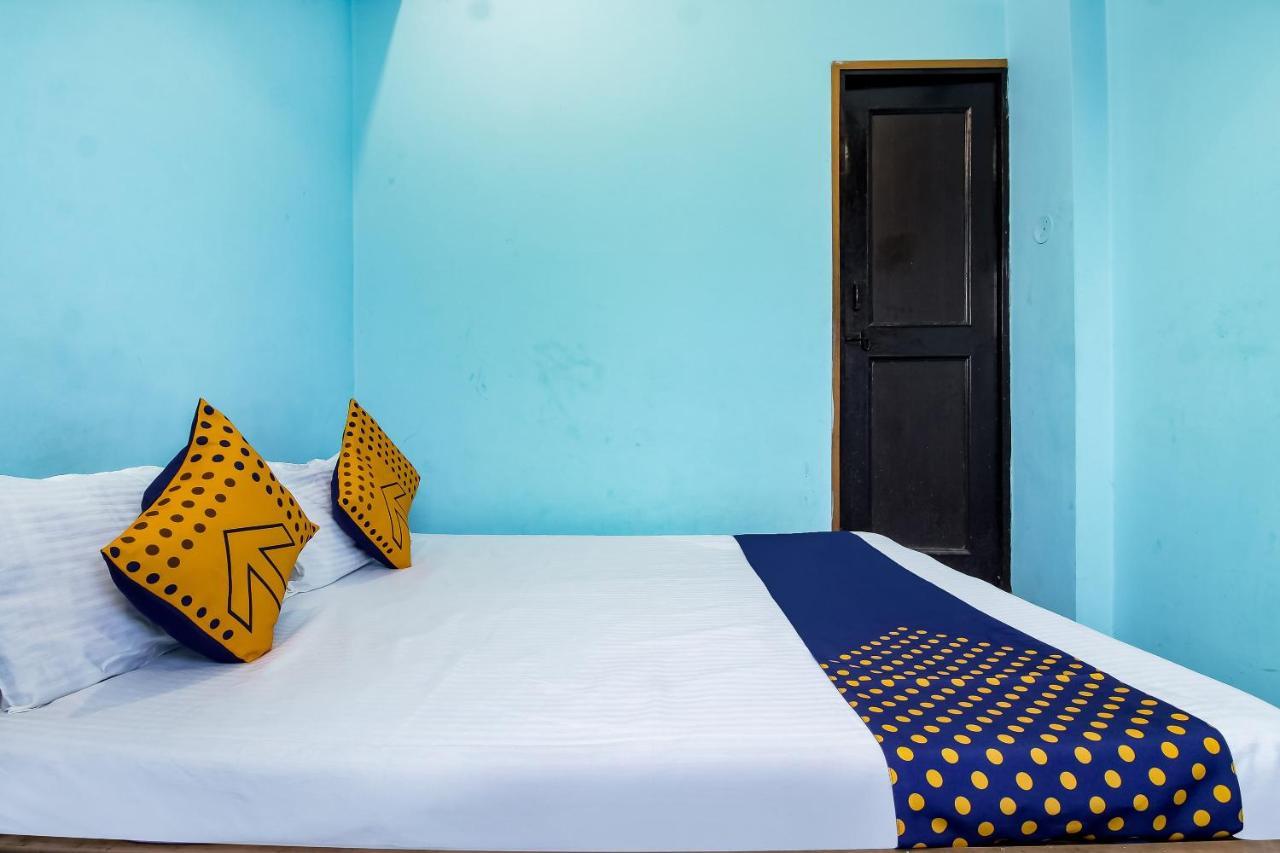 Spot On 40972 Hotel Gurubaksh Rāmpur エクステリア 写真