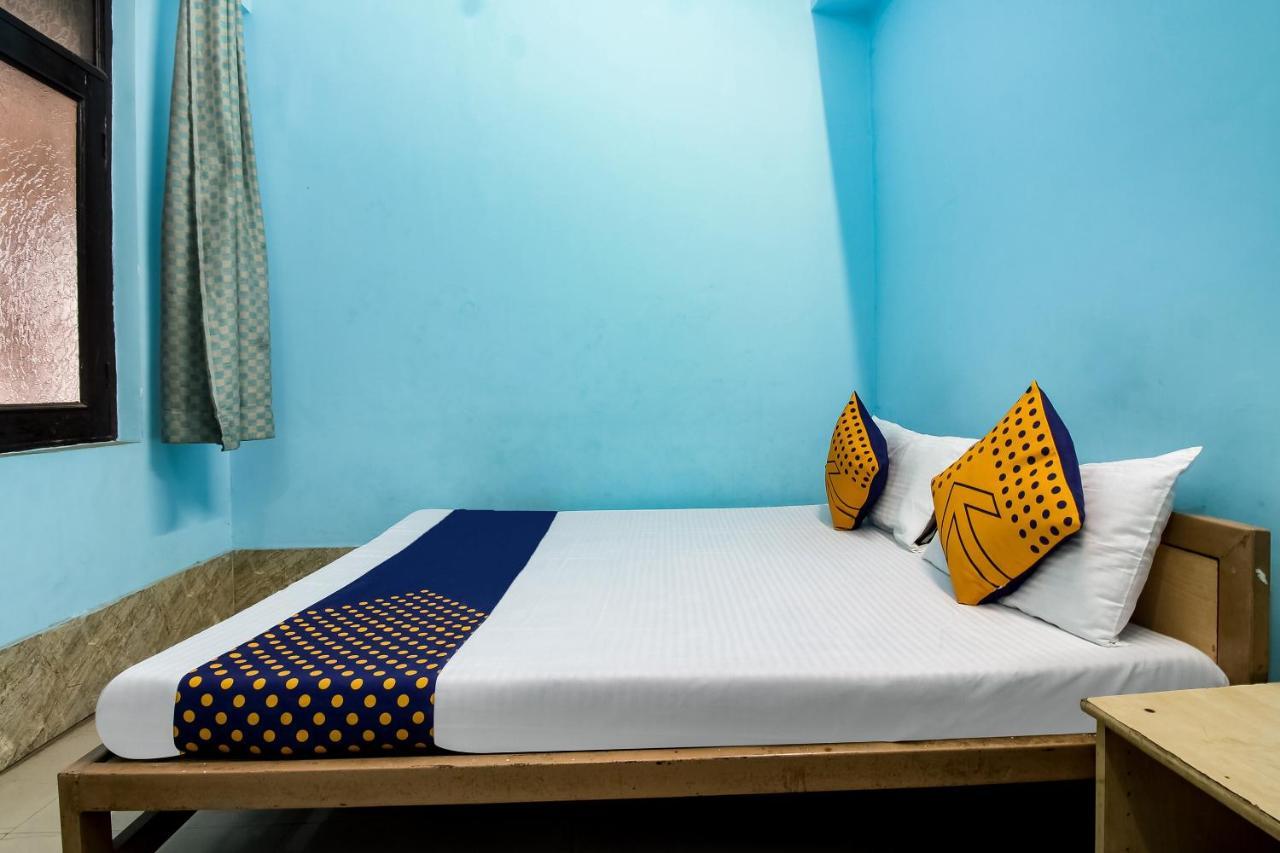 Spot On 40972 Hotel Gurubaksh Rāmpur エクステリア 写真